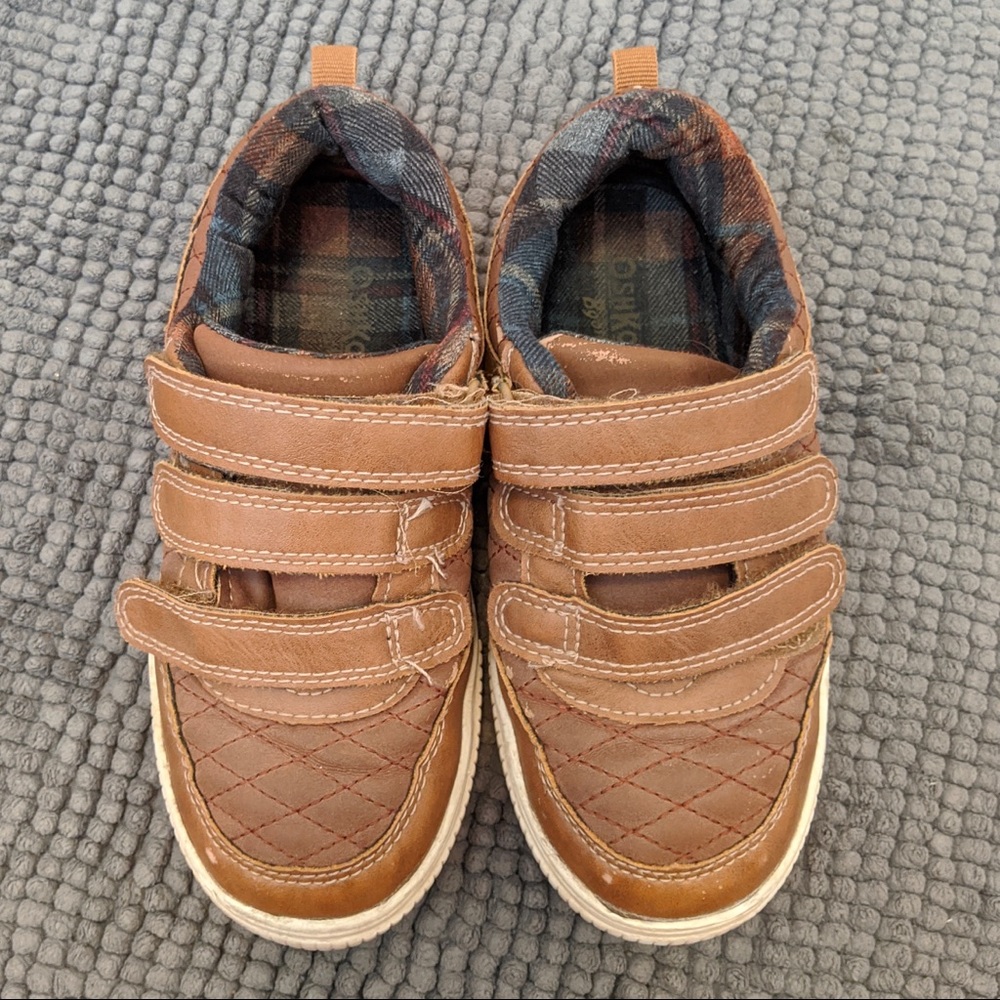 OshKosh B’gosh Faux Leather Shoes